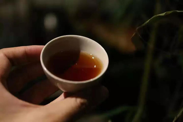 普洱茶汤