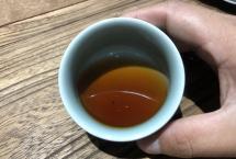 普洱熟茶中有酸味是正常的吗？