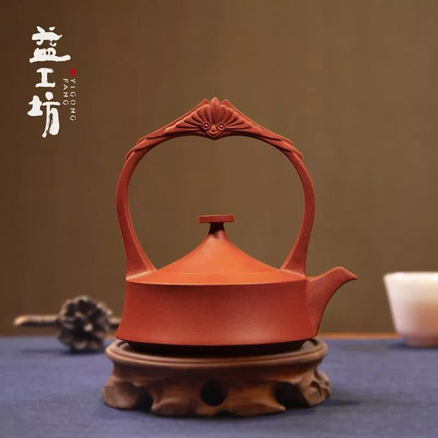 创新造型，益工坊「大有福报」。由清华美术学院教授设计。
