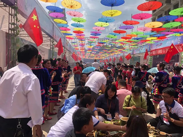 勐海烤鸡音乐节 