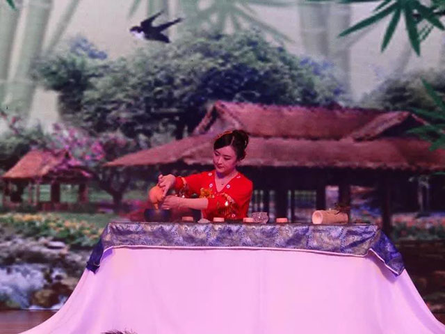 云南省第十六届职工职业技能大赛茶叶行业茶艺师评茶员决赛现场