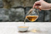 普洱茶为何“越泡越甜”？普洱茶的“甜”有碍健康吗？「津品茶话」