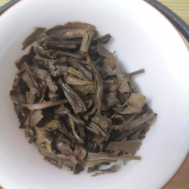 润元昌布朗青砖普洱茶生茶