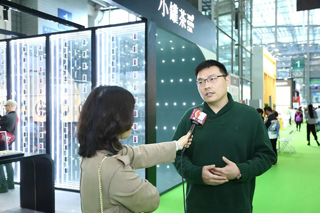 北京小罐茶业有限公司全国渠道总监于晖接受媒体采访
