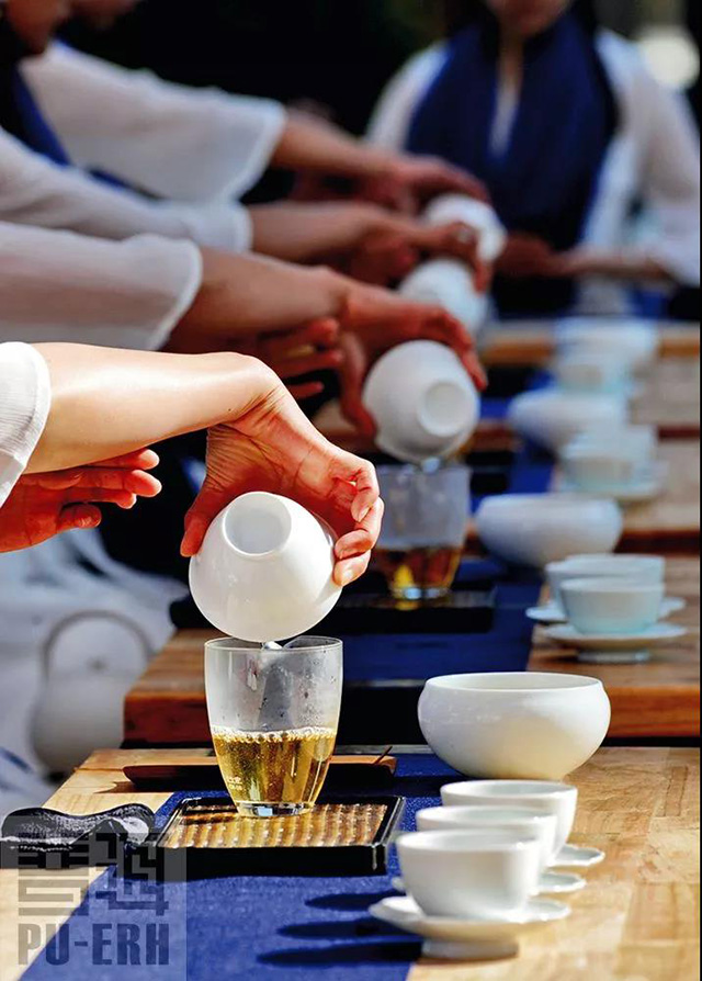 茶杯