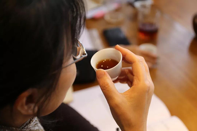 普洱茶茶汤