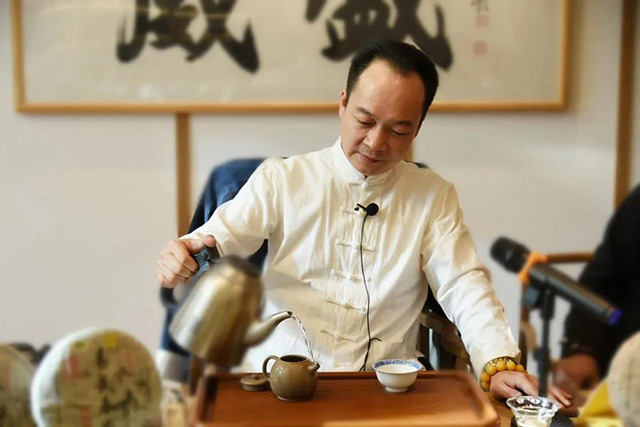 葳盛茶业创始人国家级制茶高级工程师张明春