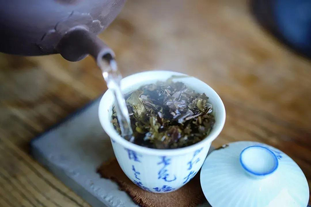 祥源茶白茶