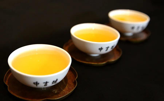 2020年中吉号昔归普洱茶生茶