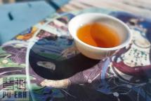 普洱杂志：影响普洱茶气味和汤感的器具