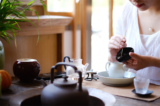 祥源茶白茶