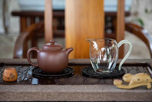 2001年勐海茶厂勐海绿印7542普洱生茶