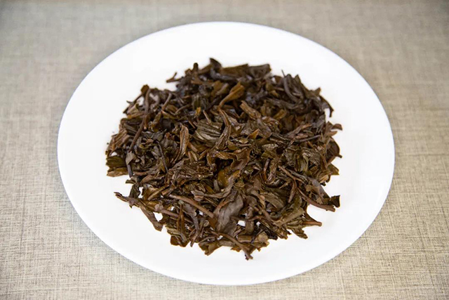 2001年勐海茶厂勐海绿印7542普洱生茶
