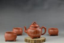 建水紫陶与云南普洱茶，源于同一方水土的相融性