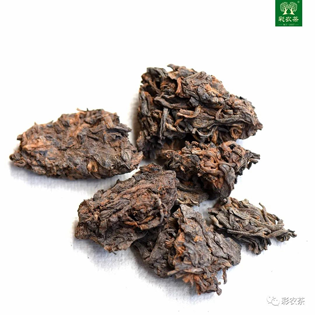 彩农茶十年醇老茶头