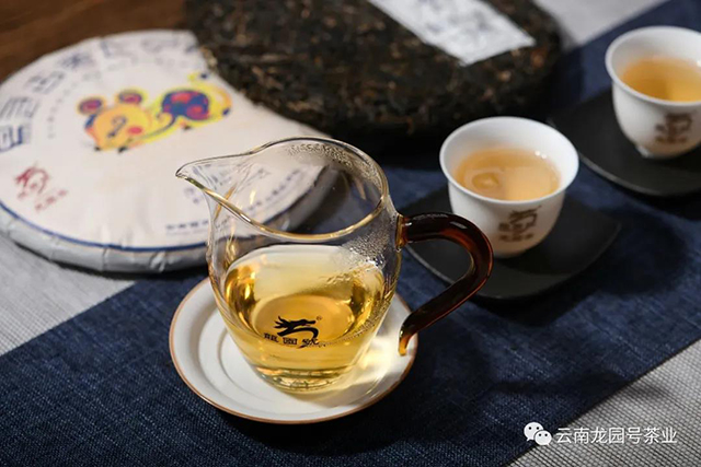 龙园号2020年易武古茶七子饼生茶