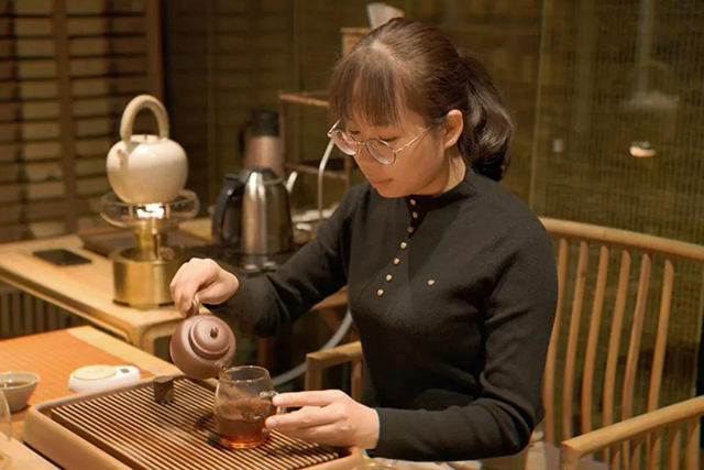 茶叶进化论白灵