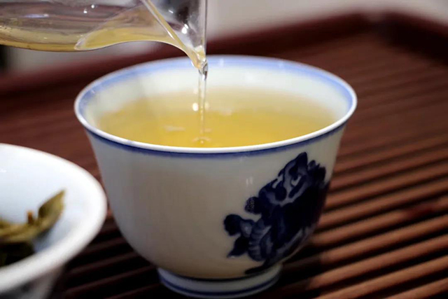 益木堂茶仓珍品曼松普洱茶