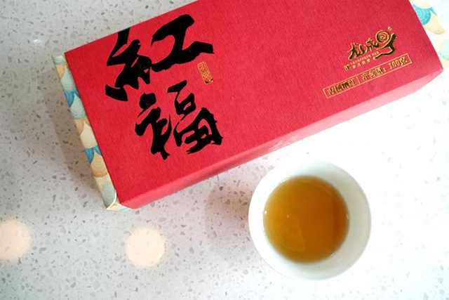 龙成号茶行红福古树晒红