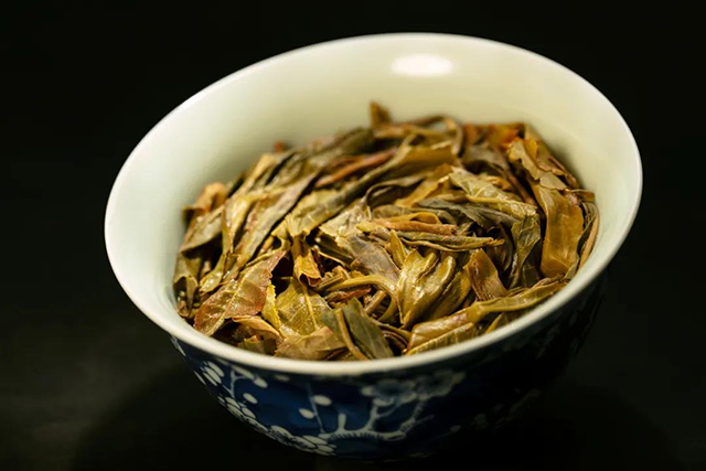 龙润茶大吉大利普洱茶