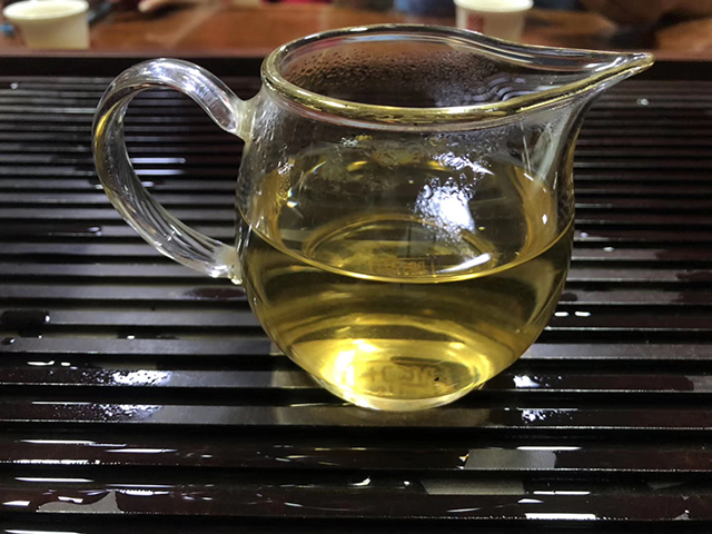 2017年薄荷塘普洱茶茶汤
