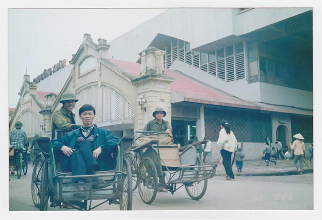 1992年昌金强到越南考察茶叶生产