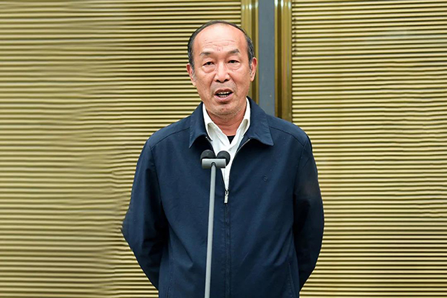 临沧市人大常委会副主任杨鹏飞