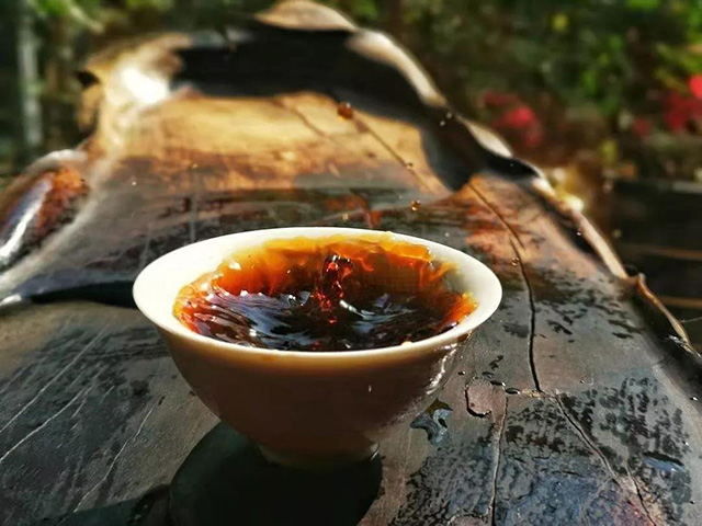 润元昌大鸿运普洱茶熟茶开汤品鉴