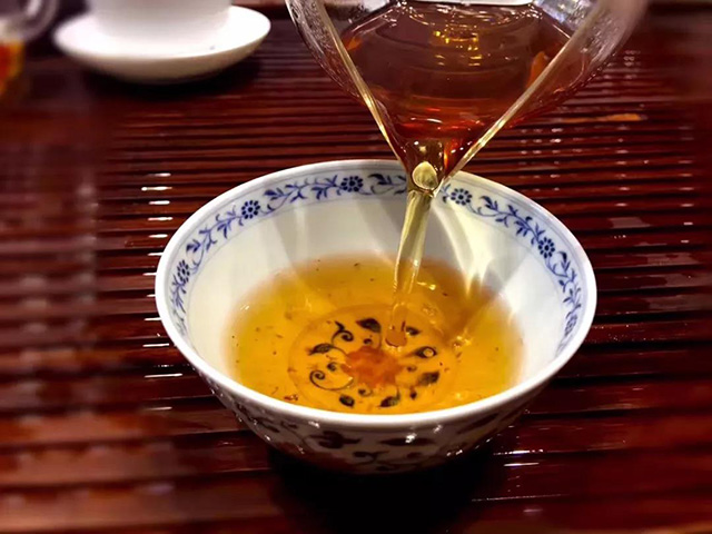 普洱茶茶汤