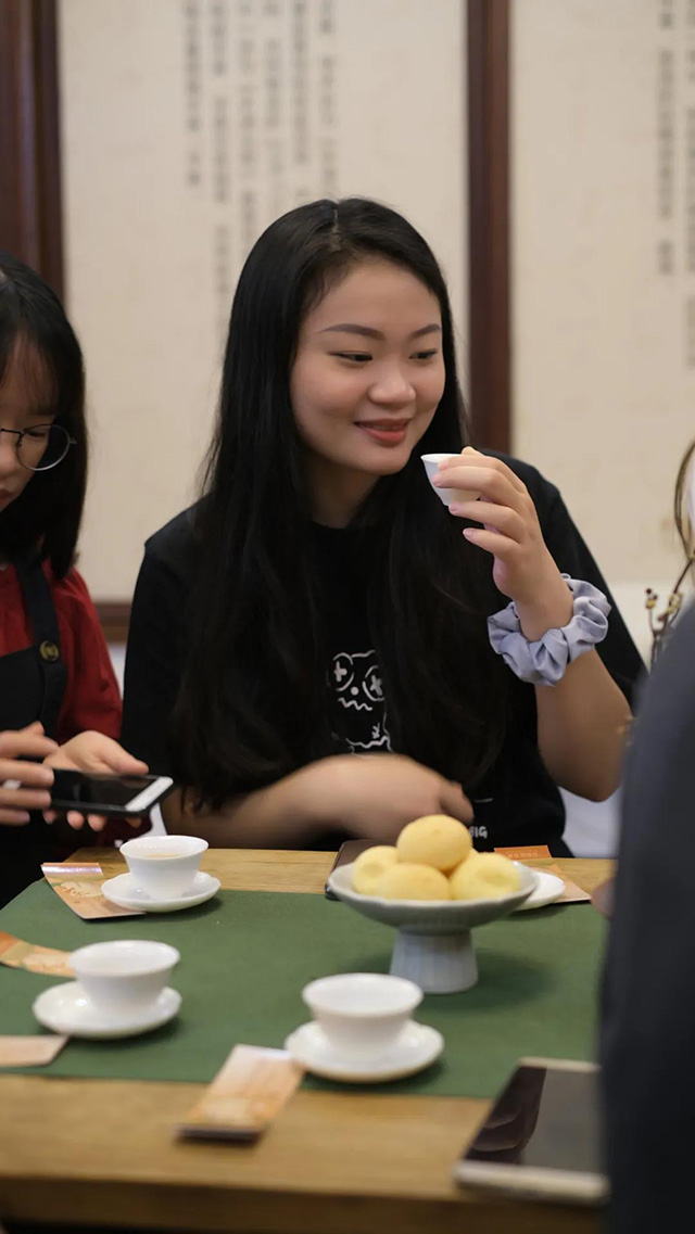 合和昌芳春普洱茶