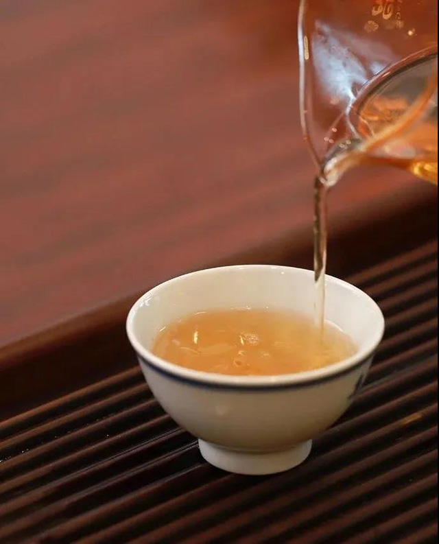 2012润元昌珍品红印印级茶