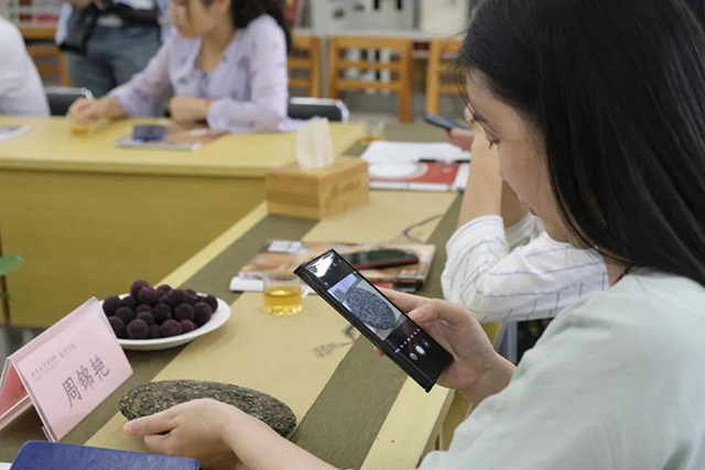 西南林业大学副校长何霞红女士致辞