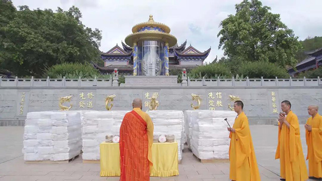 福今春心青饼普洱茶