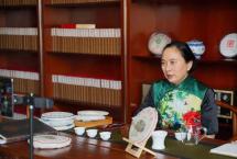 新品来了！六山董事长阮殿蓉女士直播间讲述新品背后的传奇故事