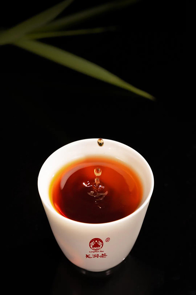 龙润茶826普洱茶
