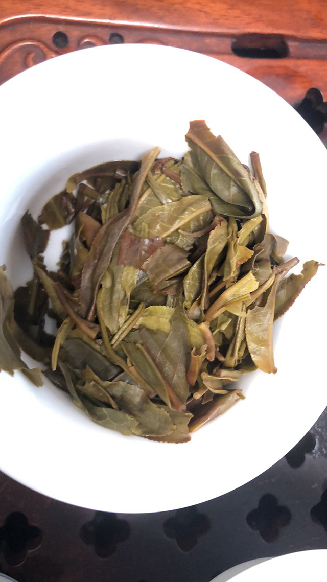 茶友评价蓝版曼松王子山小饼茶底