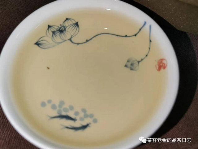 馨兰熙号参天高杆普洱茶