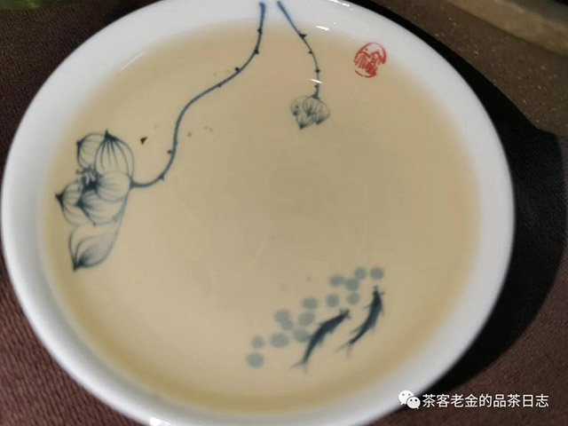 馨兰熙号参天高杆普洱茶