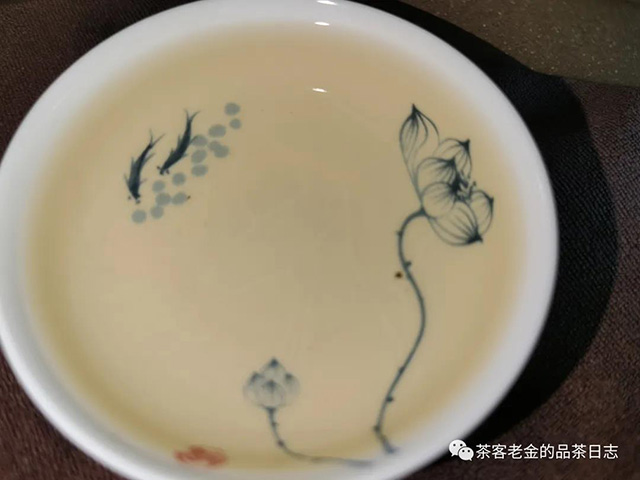 苦行茶僧聆风紧压茶砖