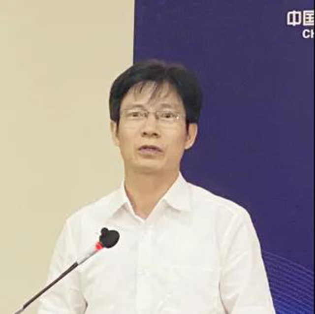 广东省收藏与鉴赏协会秘书长何维珍