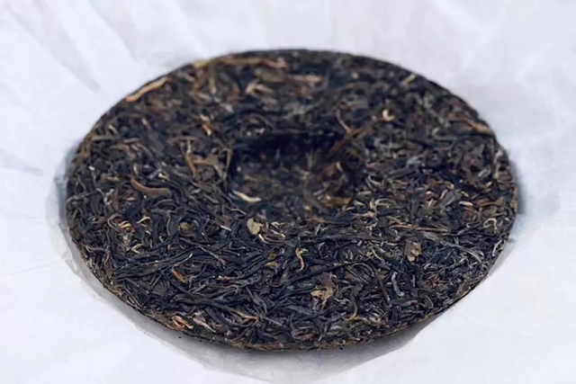 普洱茶饼窝窝