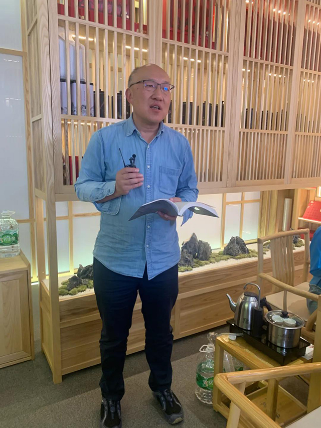 茶文化学者杨凯讲述张学智的曼松茶诗往事