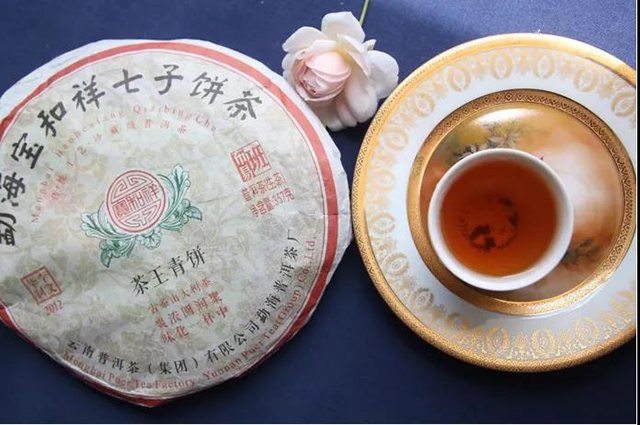 宝和祥2012布易班茶王青饼