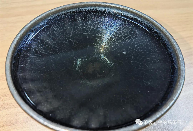 茶人壹树叶普洱茶