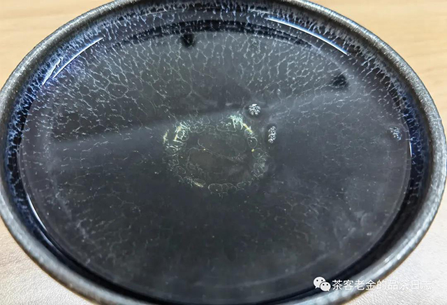 茶人壹树叶普洱茶
