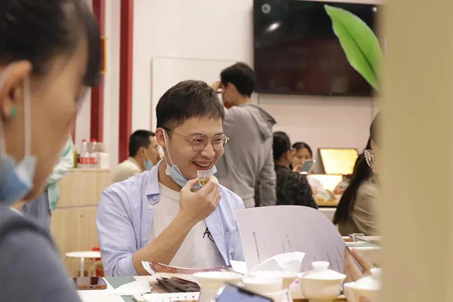 润元昌普洱茶