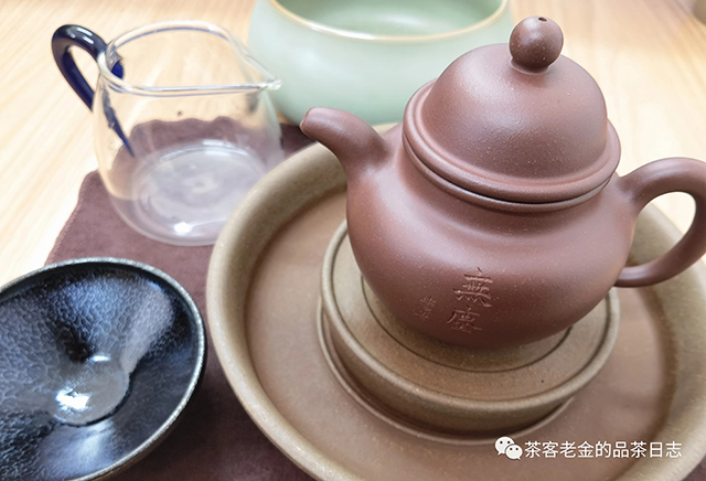 苦行茶僧众旺归一普洱茶