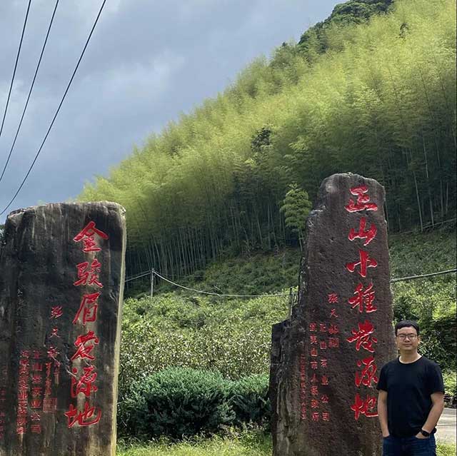 让茶团队走访茶山实拍