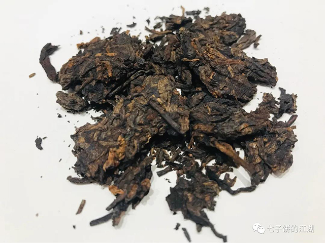 澜沧古茶2022版0085熟茶