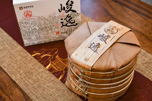 八角亭峻逸珍茗普洱茶